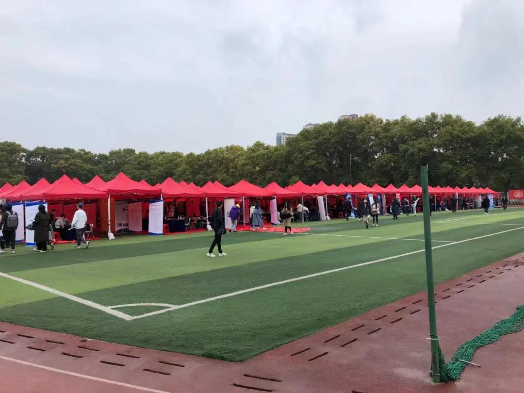 1635842982605649.jpg 1635842982605649.jpg